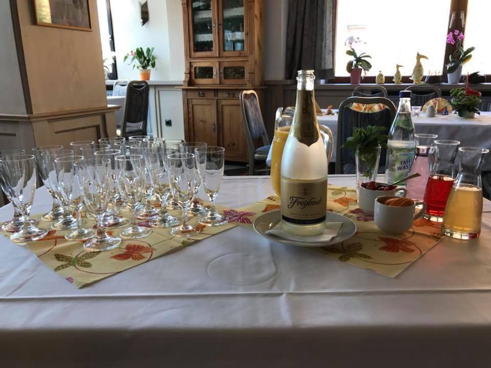 Bauer'S Pension-Restaurant-Catering Grosshabersdorf Екстер'єр фото